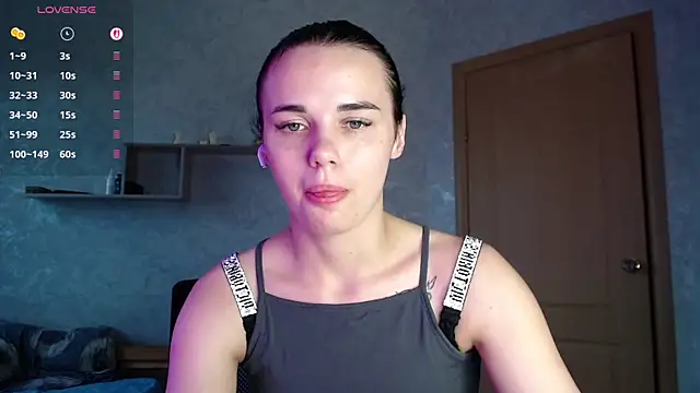 Kseni_a Chat XXX in diretta