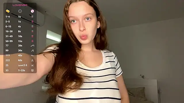 Eva_Shining_Star Adlı Modelin Canlı XXX Sohbeti