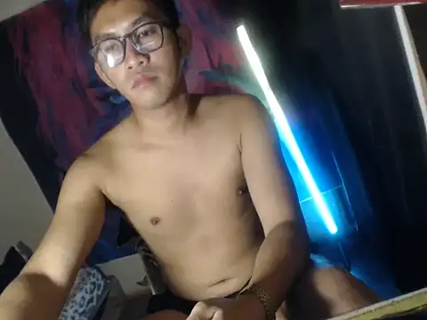 Chat +18 de denzkylexx ao vivo
