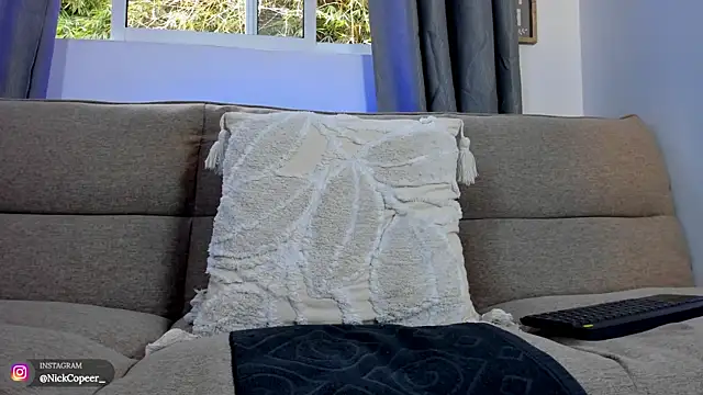 XXX chat uživo modela NickCopeer_