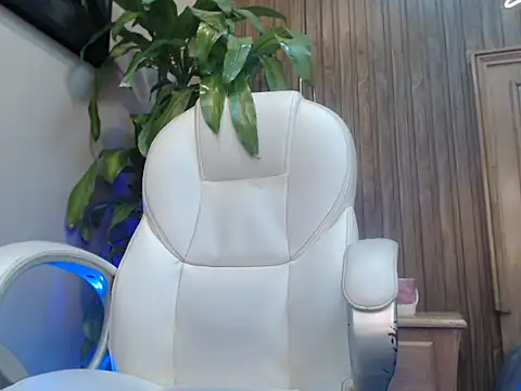 Czat XXX na żywo – Colby_driscoll