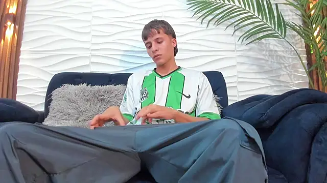 عرض كام Pavo_tv