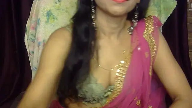 iam-moni2's Live XXX Chat
