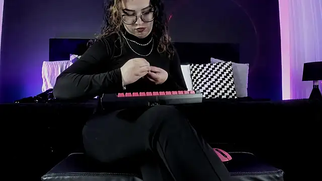 _Jade_16 Chat XXX in diretta