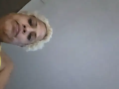 XXX chat uživo modela JasmineSkky