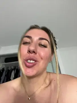 Aussielulu 现场XXX聊天