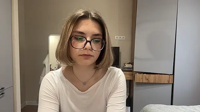 Chat XXX en directo de AnnaVelvetFire