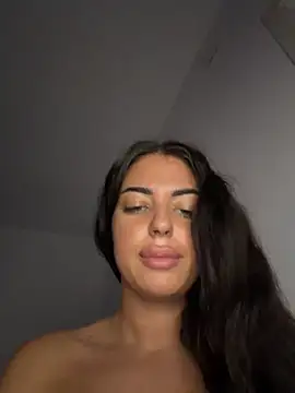 OlyviaDelight Chat XXX in diretta