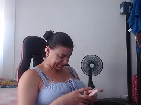 Adriana_0312 Obrolan Langsung XXX