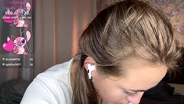 Živý XXX chat LoraDavi