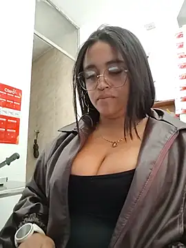 Mia_Risky-1n Live XXX chat