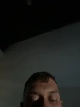 הופעת וובקאם של Smallboybigworld
