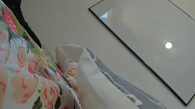 Živá chatovací místnost squirttati33