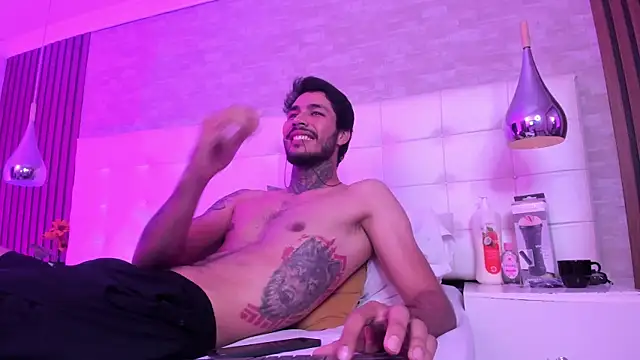 JacksonGreenn 라이브 XXX 채팅