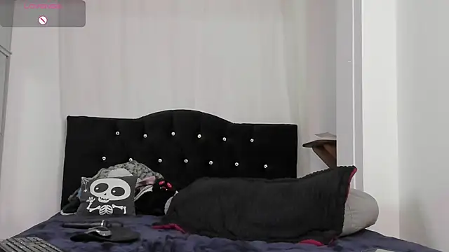 Amy_Aloqua élő XXX-chatje