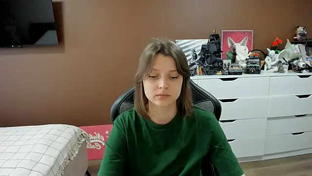 SoniNesti Chat XXX in diretta
