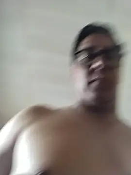 ALEXXXANDRO Live XXX-chat