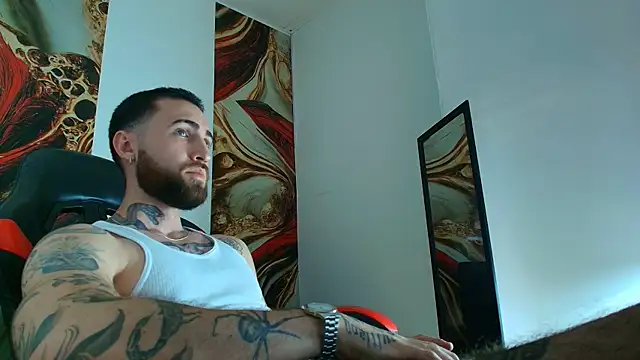 Luke_davis01 লাইভ XXX চ্যাট