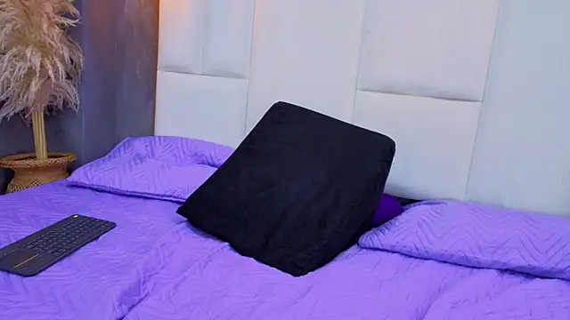 Valentino_moretti Pertunjukan Webcam