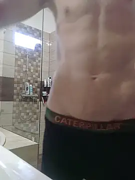 Nakedfanboy Adlı Modelin Canlı XXX Sohbeti