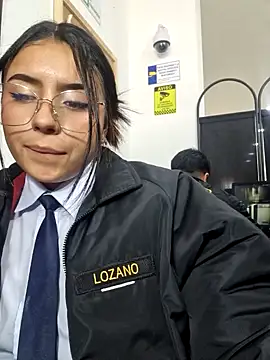 Angela__05 élő XXX-chatje