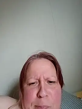 starlight1983's Live XXX Chat