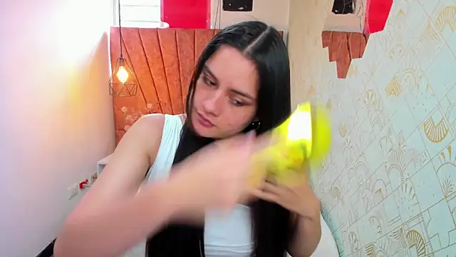 Zoe__Taylor__ Adlı Modelin Canlı XXX Sohbeti
