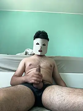 sil3ah: вебкам-шоу