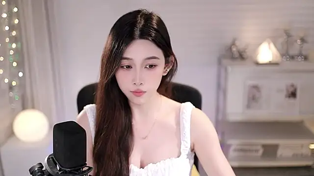 SleepArtist's Live XXX Chat