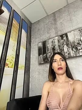 دردشة IAmNobodyXXX  الجنسية المباشرة