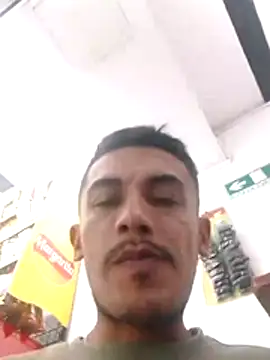 D1ogh0 – Live XXX-chat