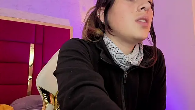 Chat +18 de moon_winy ao vivo