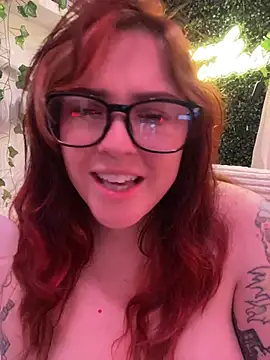 JennKenobi – Naživo XXX chat