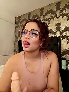 Aurora_Luxx Chat XXX in diretta