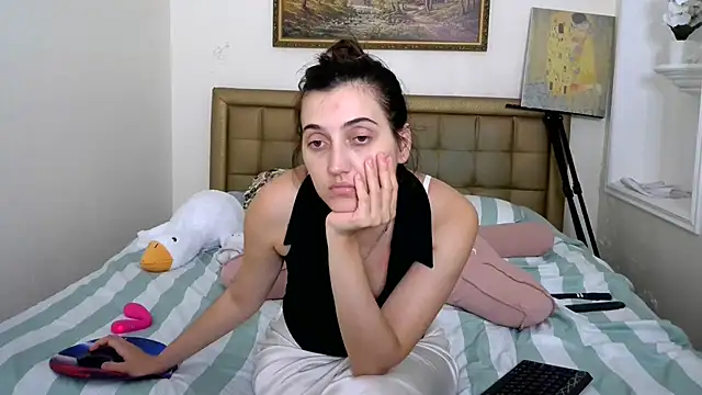 Iren Adlı Modelin Canlı XXX Sohbeti