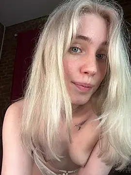 XXX chat uživo modela LovelyMiu