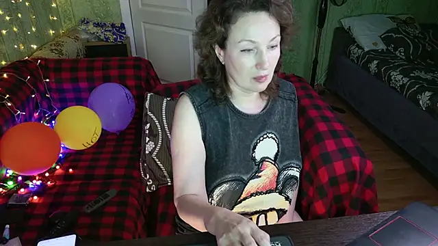 Živý XXX chat MarleneDietrich
