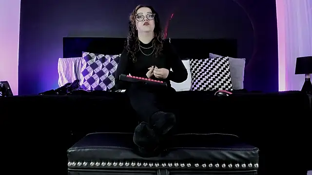 _Jade_16 élő XXX-chatje