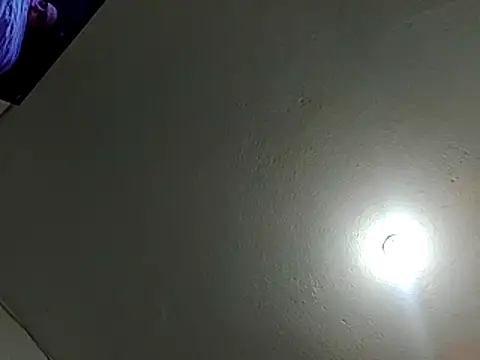 NikollSalas' Live XXX Chat