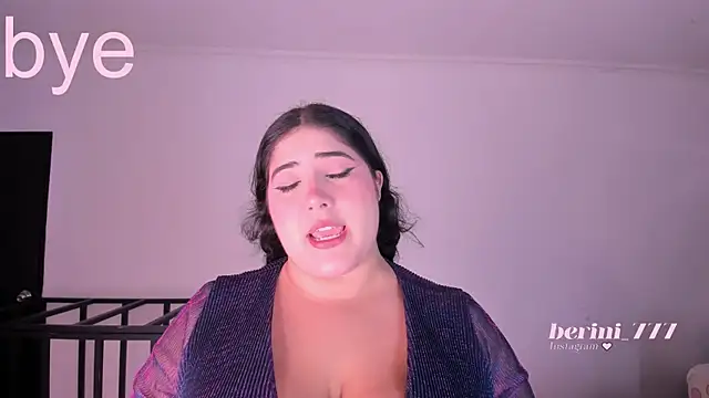 AmberiniHoffman's Live XXX Chat