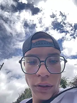 Andres_boy252のウェブカメラショー