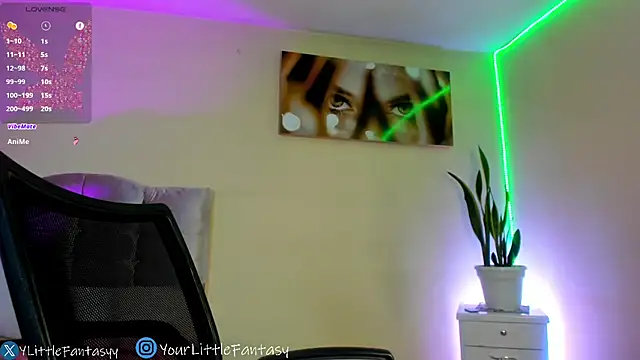 Chat +18 de YourLittleFantasy ao vivo