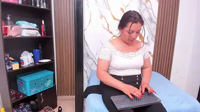 lexyy24 라이브 XXX 채팅