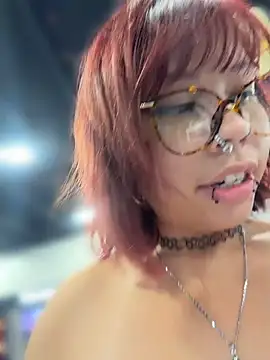 Chat XXX en directo de moan4mona