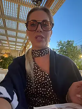 LisaMurrn Live XXX chat