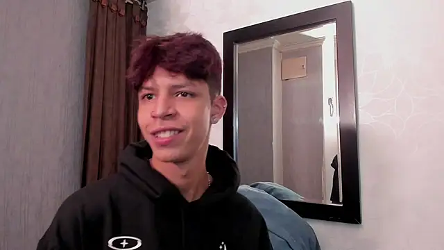 Ethan_qopn Live XXX chat
