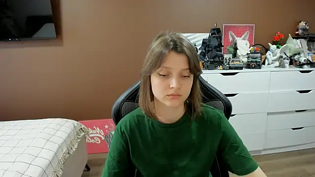 XXX chat uživo modela SoniNesti