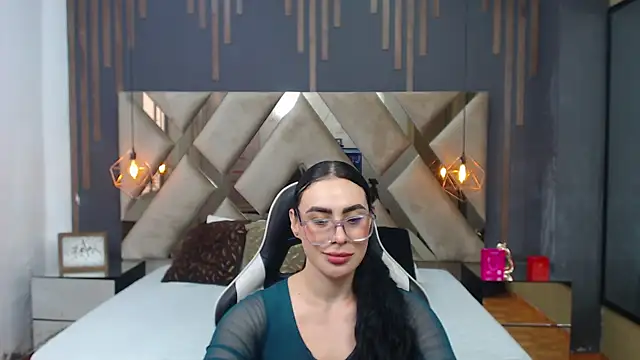 Chatroom XXX en direct de MartinaaFit
