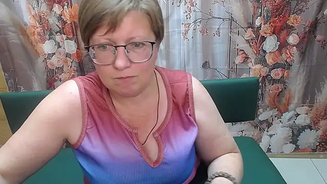 RadaChudna Chat XXX in diretta