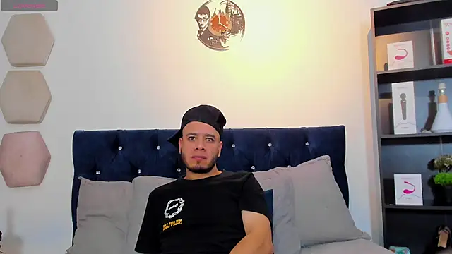 Jacob_Saint Live XXX-chat